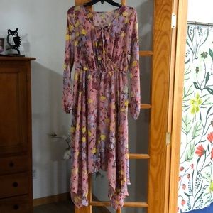 Wonderly - Size L - Floral Print Dress